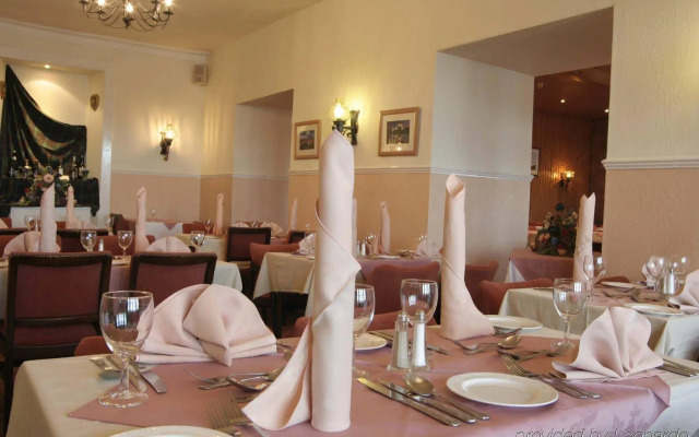 Kings Arms Hotel
