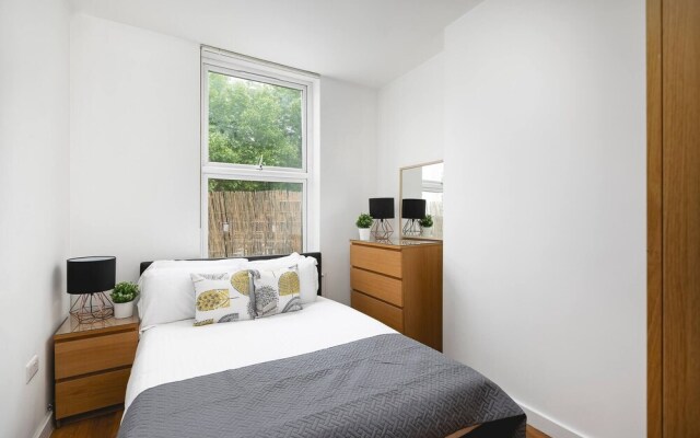 Skyvillion - 2 Bed Apartment In Ladbroke Grove