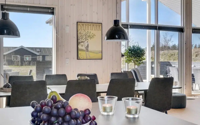 5 Star Holiday Home in Albaek