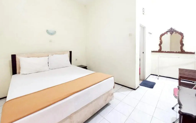 OYO 3712 Hotel Palem Sari