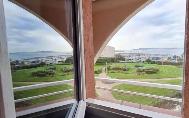 Appartement Six-Fours-les-Plages, 3 pièces, 6 personnes - FR-1-316-294