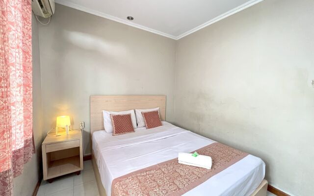 Winotosastro Hotel by Athelu