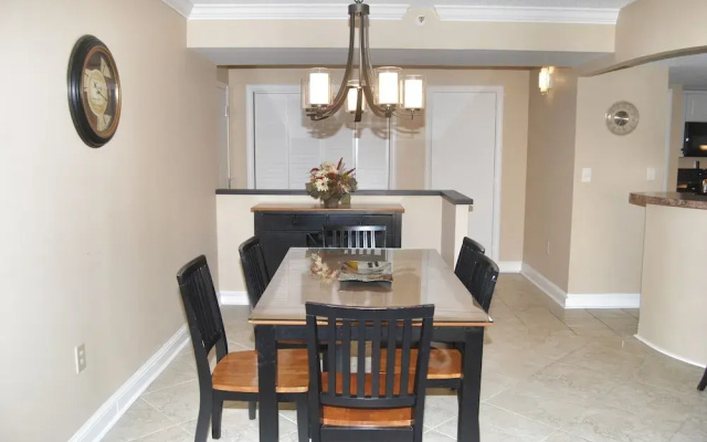 North Hampton 1106 by RedAwning