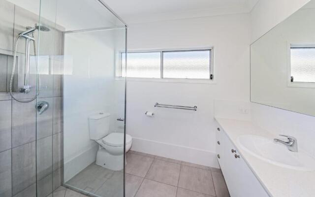 11 Ann Street, Coolum Beach