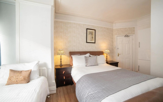 OYO Lonsdale Guest House