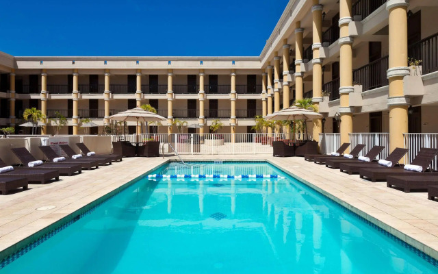 Windward Passage Hotel