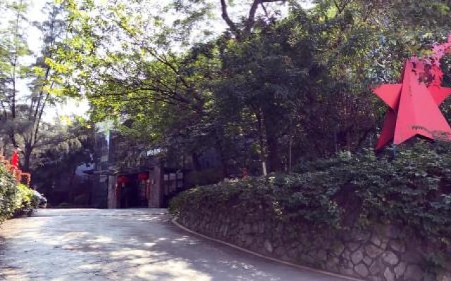 Guangzhou Baiming Fangyuan Apartment