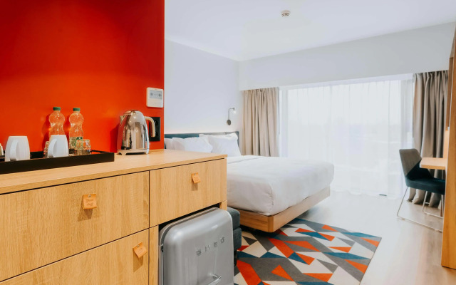 Hampton by Hilton Warsaw Reduta