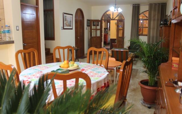 Casa Huéspedes Pimentel