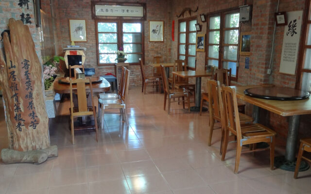 Shan Shui-Yuan Vege Guest House