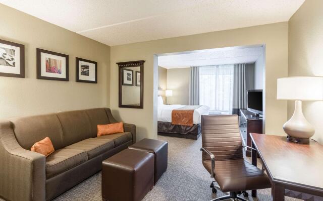 Comfort Suites Austin Airport