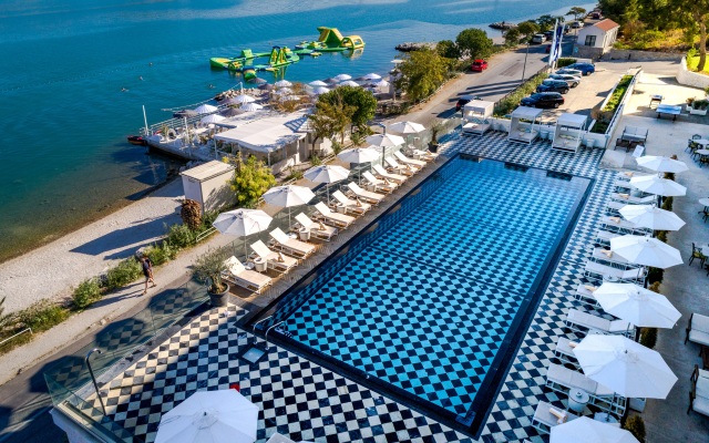 Hotel Brown Beach House & Spa