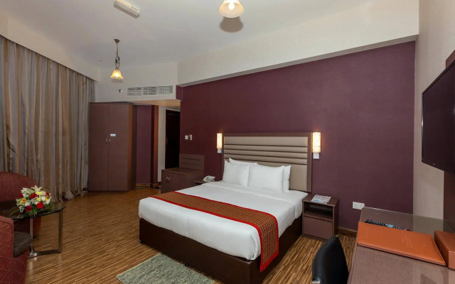 Florida International Hotel