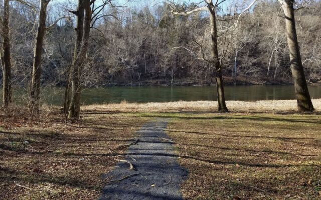 The Shuck- Christophers Riverside Cabin