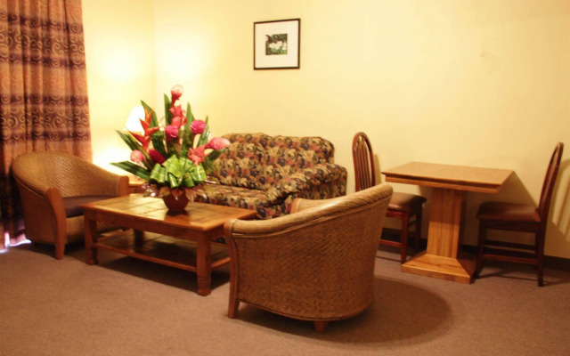 Tradewinds Hotel