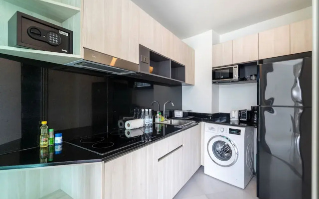 Sea View 2BR Apartment C73 in Oceana