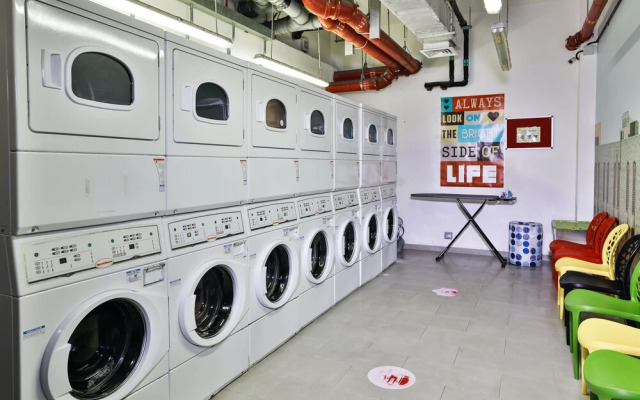 Ensuite Rooms and Studios - DUBAI