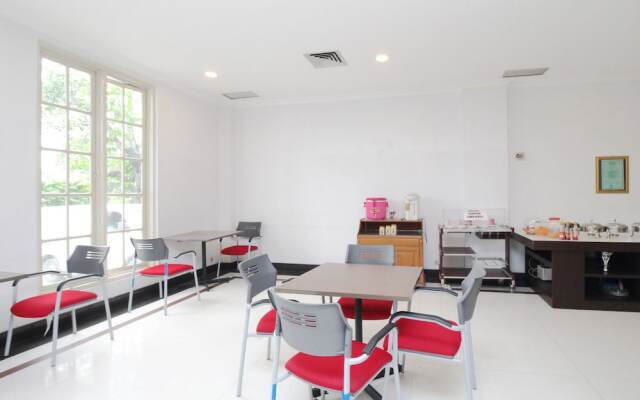 Airy Pattimura 30 Palu