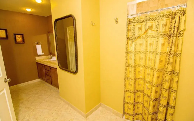 Bonita 701 - 3 Br Condo