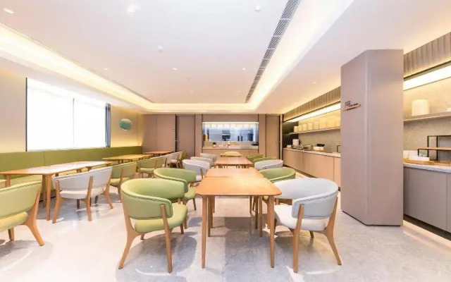 Ji Hotel Shanghai Xinzhuang South Square