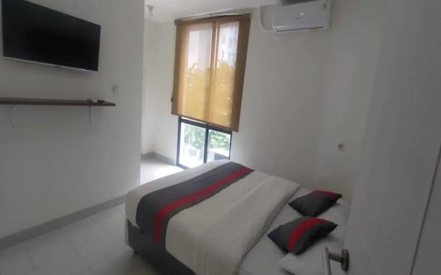 OYO 93958 J&B Smart Jatinegara