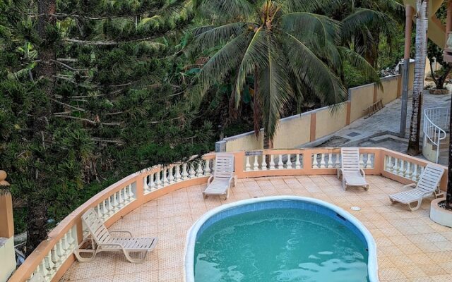 Chateau's Tranquil Apartments