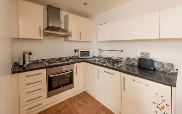 Superb Duplex Prime Location City Centre And Parking