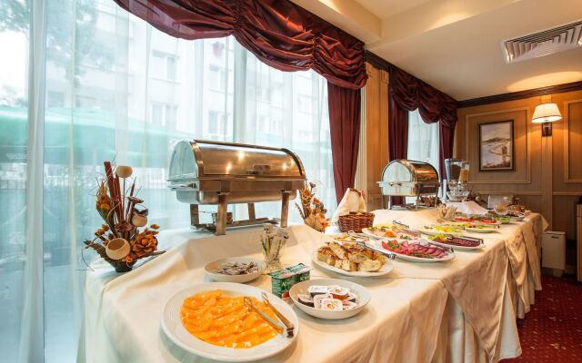 Best Western Plus Lozenetz Hotel