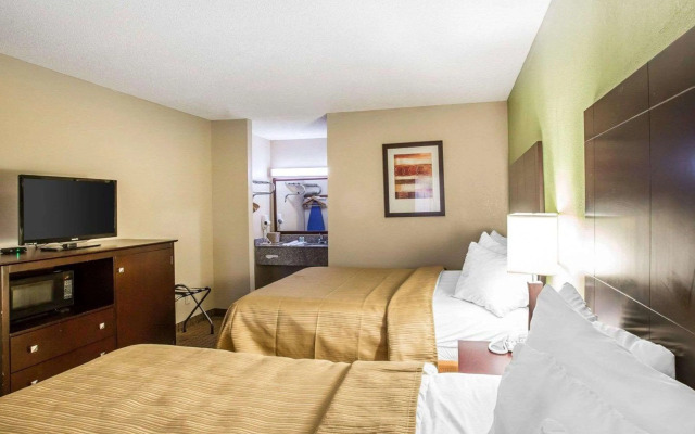 Quality Inn & Suites Dublin