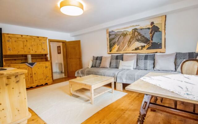Apartment Karin Axams 18053