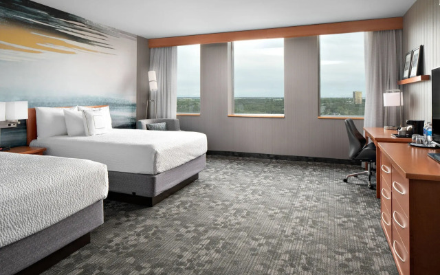 Courtyard by Marriott Edmonton Downtown