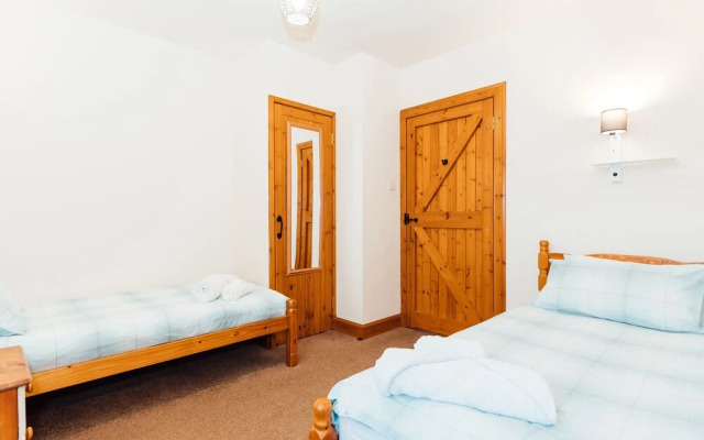 The Middle Byre