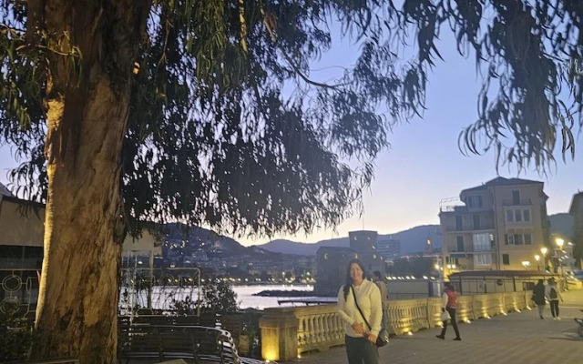 Rapallo 2-bed Apt, Sleeps 5 With Hot Tub