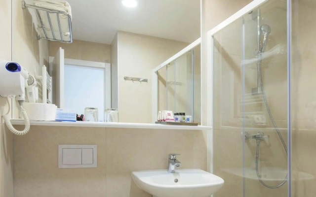 Bluesun Hotel Alga