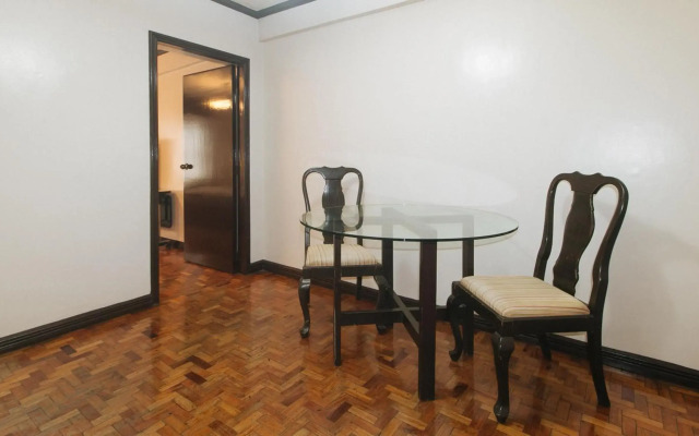 El Rico Suites