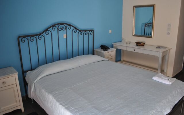 EpiHotel Odysseas