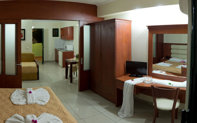 Caretta Beach Resort & Waterpark