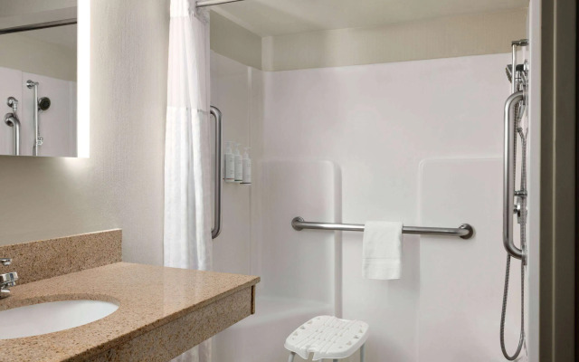 Days Inn by Wyndham Hershey