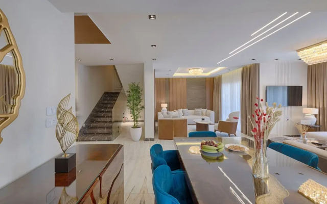 Vesta - Luxury Villa - 3BR - CFC I