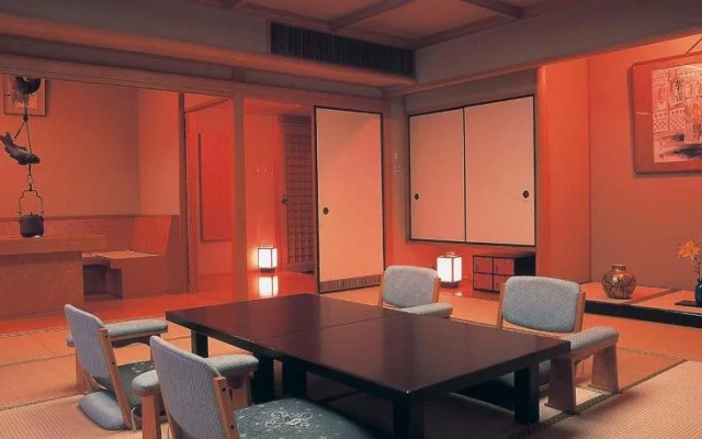 Yuzankaku