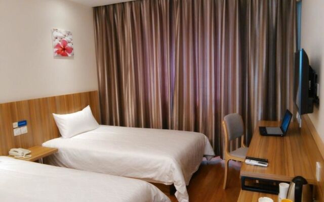 Eaka 365 Hotel