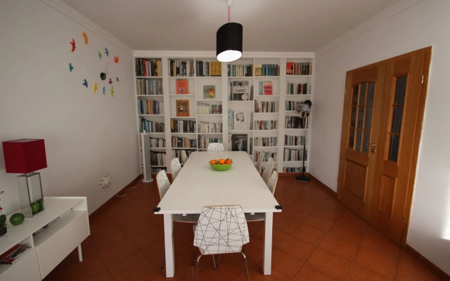 Modern Apartment at Armação de Pêra