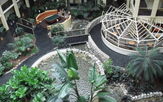 Embassy Suites by Hilton Piscataway Somerset