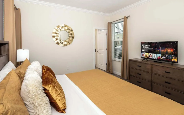 Storeybook Escape Sleeps 11!