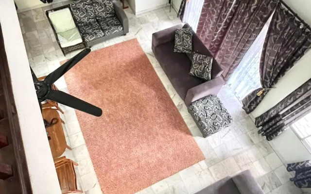 Teratai Homestay Batu Buruk