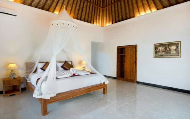 Santosha Villas & Spa