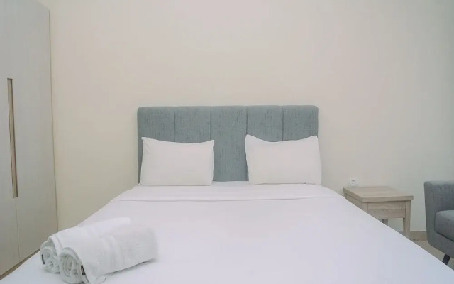 Elegant and Stylish Studio Menteng Park Apartment