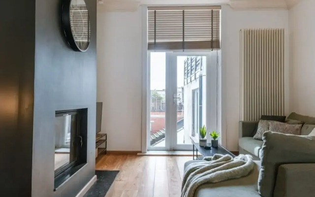 Beautiful and Spacious Vacation Home With Parking