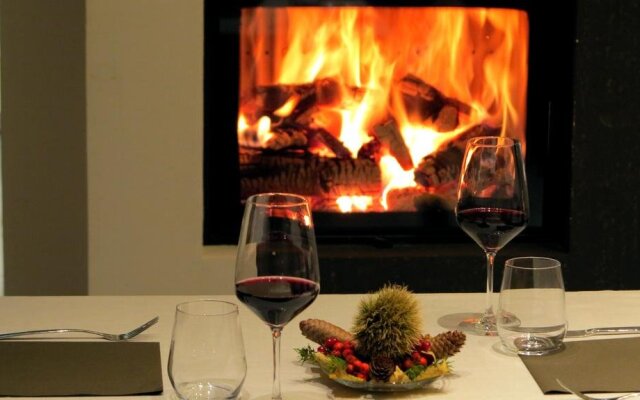 Chalet Tovel - Mountain Lake