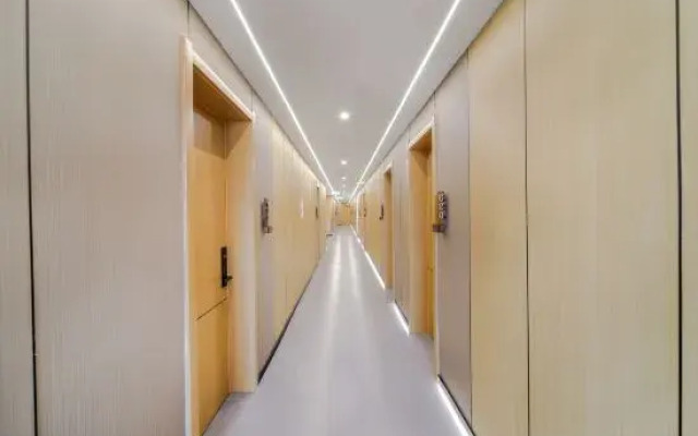 Kuqa Mengda Smart Business Hotel